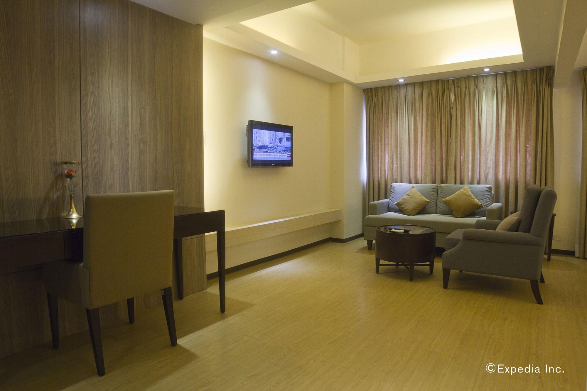 Imperial Palace Suites Quezon City Eksteriør billede