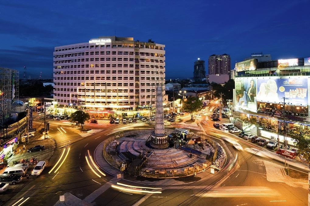 Imperial Palace Suites Quezon City Eksteriør billede