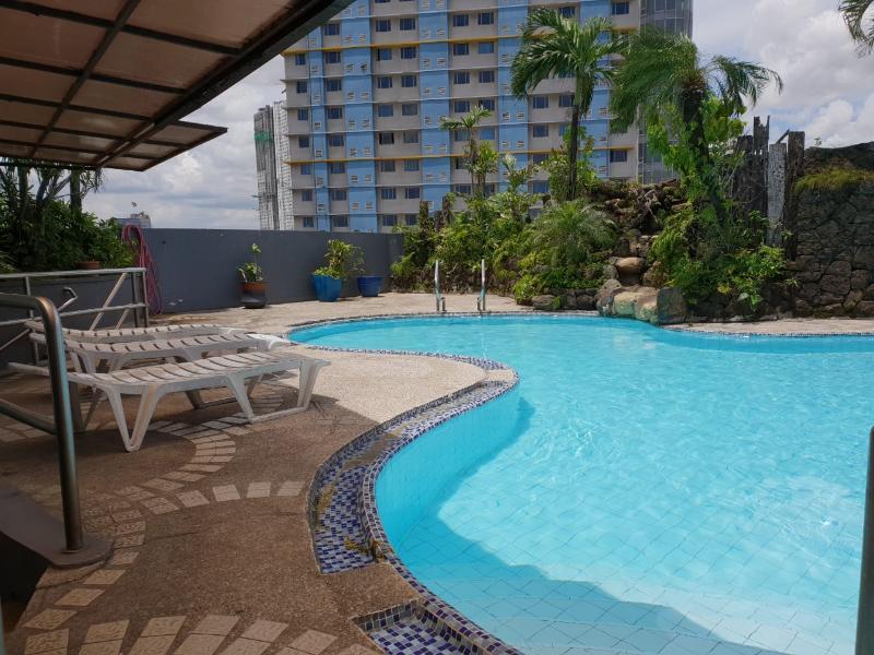 Imperial Palace Suites Quezon City Eksteriør billede