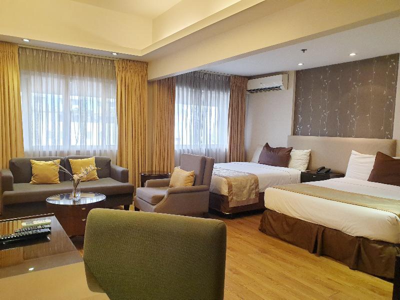 Imperial Palace Suites Quezon City Eksteriør billede